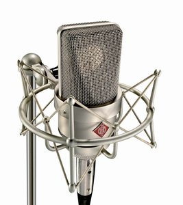 Neumann TLM-103