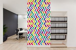 קיר קווים אלכסוניים - צבעוני
