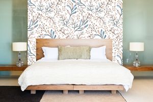 טפט קיר איור ענפים בגוון בהיר