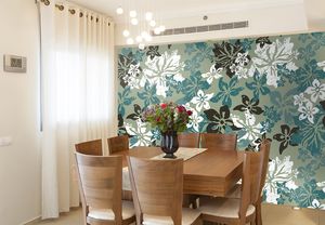 טפט Pattern פרחים בכחול כהה, תכול ותכלת על רקע אפור.