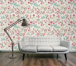 טפט קיר איור הפרחים הורודים והתכלת על רקע בהיר.