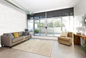 טפט קיר צילום לבנים בצבע לבן ברזולוציית תלת מימד.