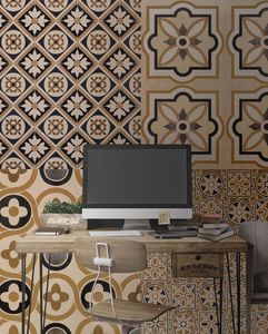 טפט מעוצב Pattern רטרו בגווני החום והאפור.