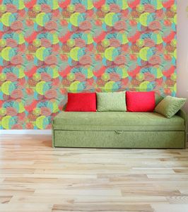 קיר עגולים ונקודות בצהוב / תכלת / כתום.