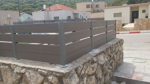 קיט גדר להרכבה עצמית - נמכר במודולים של רוחב 122 ס