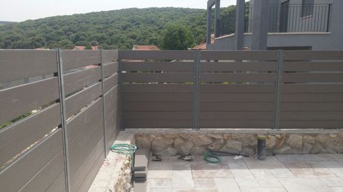 קיט גדר להרכבה עצמית - נמכר במודולים של רוחב 122 ס