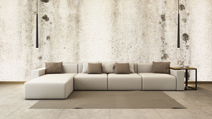 קיר טקסטורת חיספוס עם כתמים כהים.