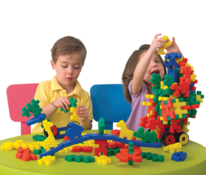 הרכבת ופלים עם חיות פיירפליי