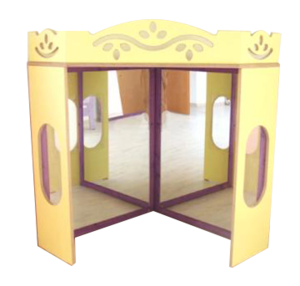 פינת קוקו עם מראות