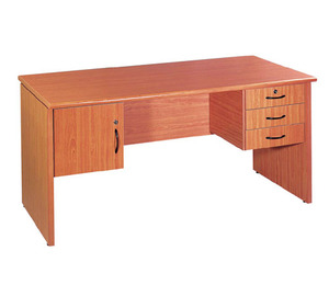 שולחן עבודה למשרד עשוי מלמין מצופה פורמיקה דגם נטלי 308 מיליון כסאות