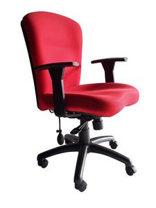 קמפוס כסא עבודה ומחשב מיליון כסאות