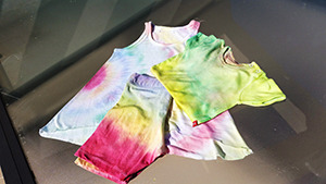 צבע ג'אוונה בטיק ורוד