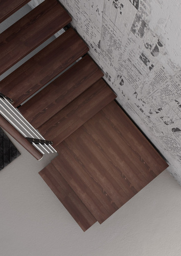 מדרגות איטלקיות מעוצבות בכל מהלך - איכות מושלמת - תוכנת תכנון מדרגות - גוף חתוך לייזר - מעקה ומאחז יד - מדרכי עץ 