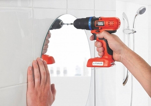 מברגת ליתיום נטענת EPL71 Black+Decker