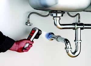 גלאי חום TLD100 3V Black+Decker