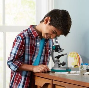 ערכת מיקרוסקופ מושלמת .... ועוד מוצרים מעניינים