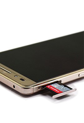 זיכרון נייד וכרטיסי זיכרון