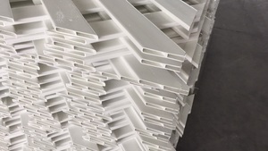 רשת PVC / סבכת PVC / צבע לבן / עשה זאת בעצמך למטרות שונות / חור 4 ס"מ / 122*244 ס"מ 