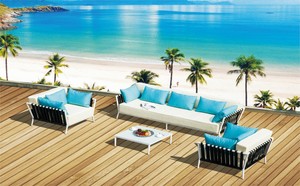 ולנסיה מערכת ישיבה לגן - רטאן שחור שלד אפור בהיר כריות שחורות - 2 סינגל + תלת + שולחן קפה