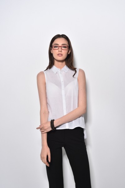 חולצת נשים לבנה ללא שרוול שיפון/כותנה 