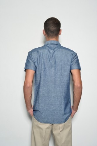 חולצת גבר פשתן כחולה