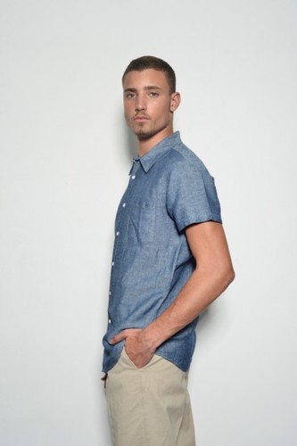 חולצת גבר פשתן כחולה