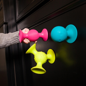 פיפ לפעוטות FAT BRAIN TOYS