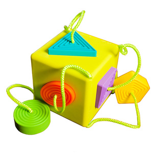 קוביית אומבי FAT BRAIN TOYS