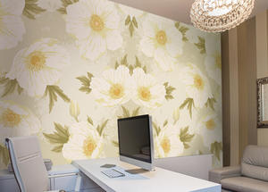 טפט מעוצב עם פרחים לבנים