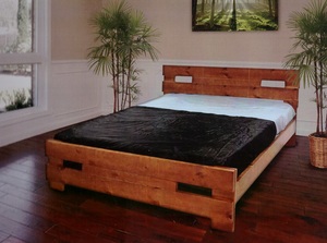 מיטה חנית עץ מלא