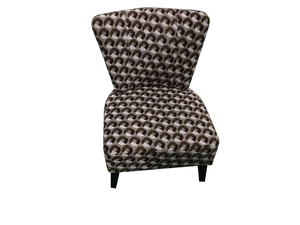 כורסא מעוצבת לבית או למשרד לאווירה מרעננת, חדשנית ונעימה