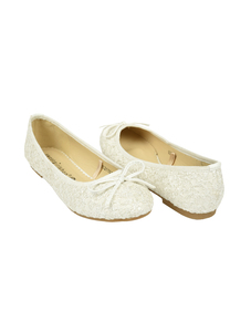 נעל בובה תחרה ופפיון