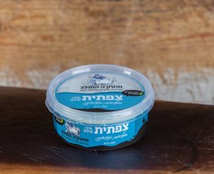 גבינת כבשים צפתית במליחות עדינה