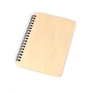 אלבום ספירלה מעץ 20/30 ס'מ *12 יחידות
