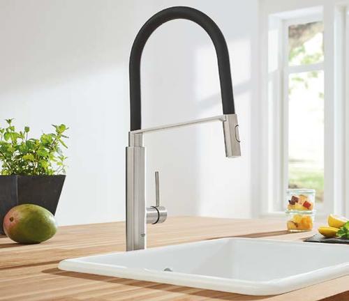 001 667 32 ברז למטבח עם פיה קבועה, להתקנה מהקיר