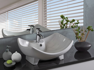 כיור רחצה חרס מונח BELLO עם חור לברז