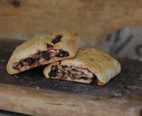 ממזייר במילוי ריבה - מאפה מזרח אירופאי