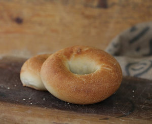 בייגל אמריקאי ללא תוספות