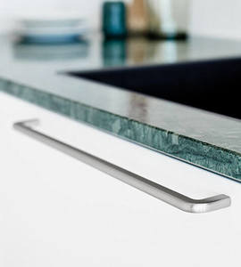 ידית 54286 - 320 מ"מ ברזל עתיק מוברש Compact