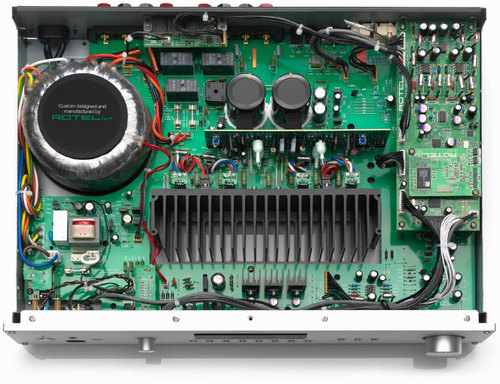 מעבד משולב - דגם RA12 מבית Rotel צבע שחור