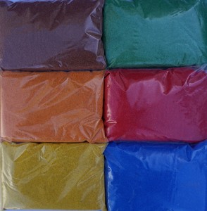 חול צבעוני מארז מילוי 6X500 גרם