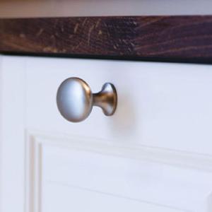 כפתור 52506 - 60 מ"מ ניקל מט מלוטש 66 Oval Simple