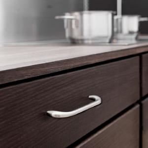 ידית 54126 - 160 מ"מ ניקל מט מלוטש Squeeze