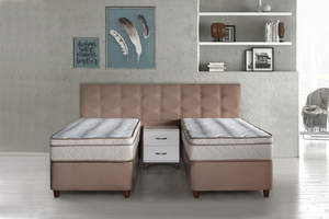 מיטה יהודית מרופדת דגם שירה