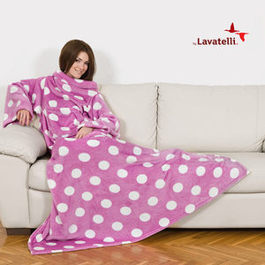 שמיכה עם שרוולים כירבולית מפנקת ומהודרת דגם ורוד עם נקודות לבנות גימיק מתנות