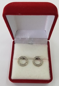 עגילי כסף טהור 925 לנשים מספר דגם: 716