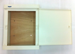 לוח על הטיח תקשורת 2X12 + דלת VS24SP