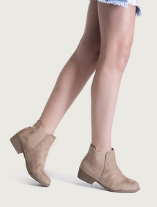 נעליים לילדות ונערות בסוויטגירלשופ – הטרנדים של 2019