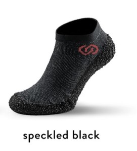 SKINNERS שחור נקוד