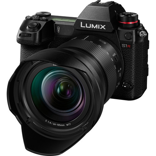 Panasonic Lumix DC-S1R+24-105mm- להשכרה